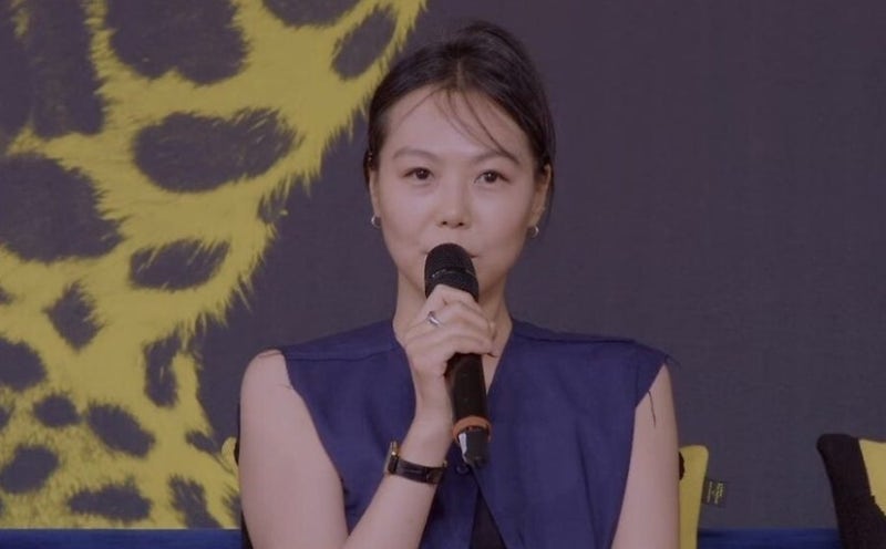 김민희 흰머리 그대로 노출.. 네티즌 반응이 심상치 않다 "이건 진짜 소름"