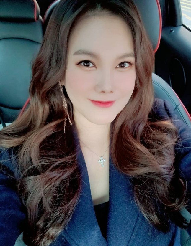 ‘8kg 감량’한 <b>가수</b> <b>김현정</b>의 비만주사가 아닌 '의외의 비법'은 무....