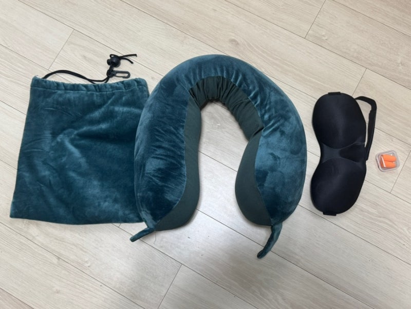 [내돈내산] 여행용, 기내용 목베개 추천 / 지티스 목베개 실제 사용 후기 양면형