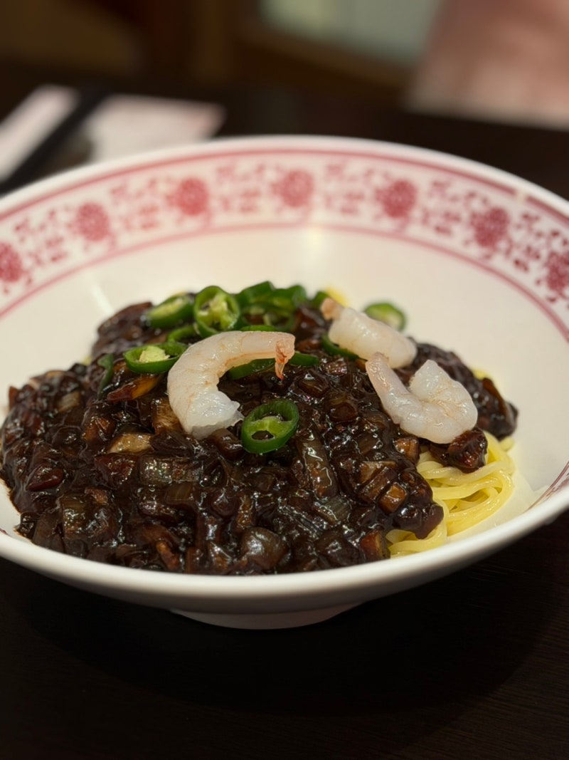 짜장 짬뽕 탕수육 1타강사! 여의도 중식 맛집 유방녕 더현대서울점
