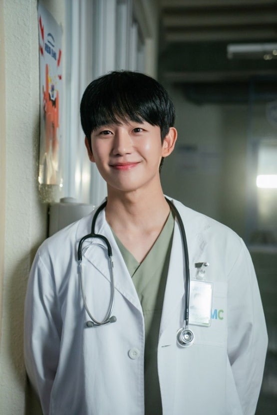 정해인 좋아하면 이 작품 꼭 보세요! 입덕하기 좋은 출연작 3선