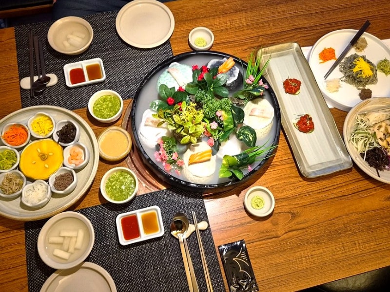 창원한정식맛집 경복궁 솔직후기 상견례 돌잔치 생신 룸식당