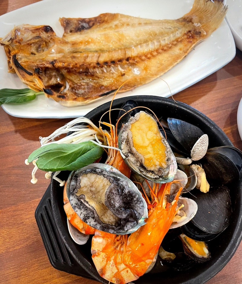 제주서귀포맛집 천지연전복해물뚝배기 탱글한 해산물이 미쳐버린 식당후기(가격,메뉴,주차)