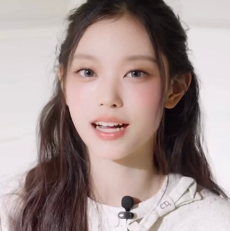 뉴진스 해린 치아 논란 복구? 송곳니 다시 보인 최신 모습, 라미네이트는 미확인