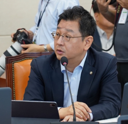이재명 수행실장에서 <b>김민석</b> 비서실장으로... 울산 동구 김태선 의....
