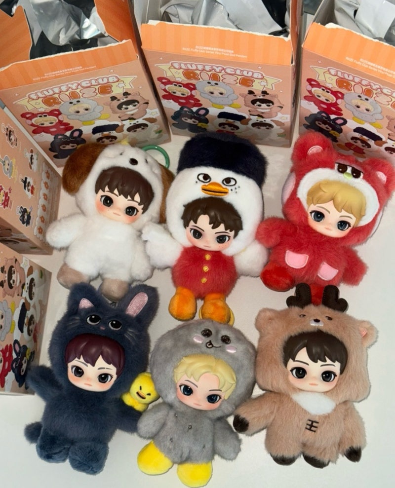 RIIZE's Eunseok Pop Mart Fluffy Doll Keyring Collection Excites Fans