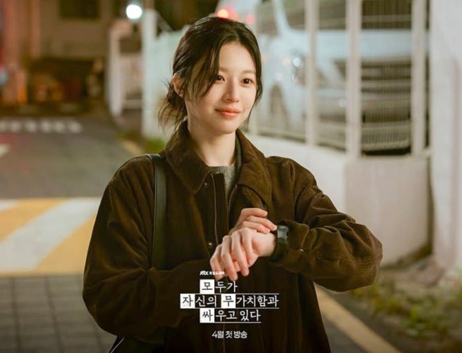 Humanities in Dramas That Shape Me 17: My Mister, My Liberation Notes, Everyone's Worthlessness
