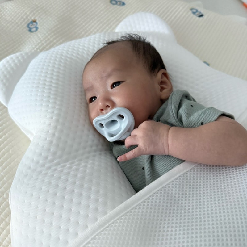 [신생아 수면용품]베로로 허그곰 옆잠베개 2세대 사용 후기