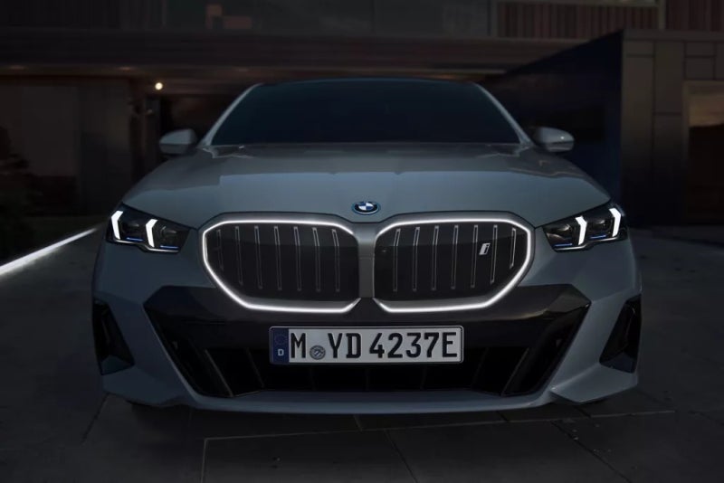 "453km 달리는 전기 5시리즈가 9천만원대!" 2026 BMW i5 가격 제원 배터리 전비 주행거리 실구매가....