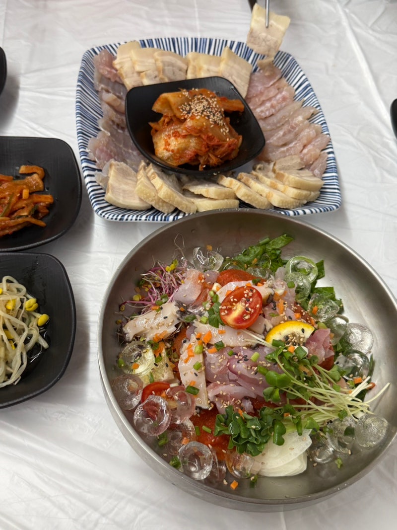 [애견 동반 식당] 목포 장터식당 웨이팅 포기하고 찾은 애견동반 횟집! 목포회센타 본점 후기