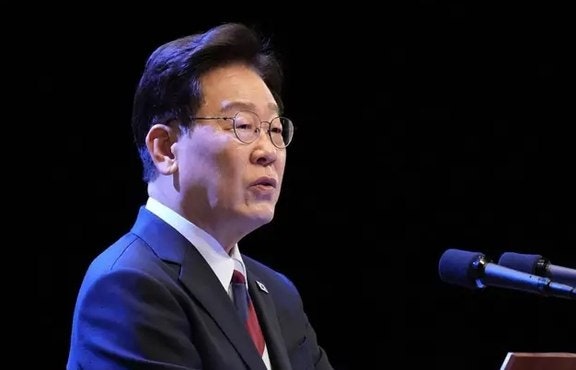 골프장에서 터진 개헌 폭탄…이재명이 "임기 깎겠다"고 한 진짜 이유