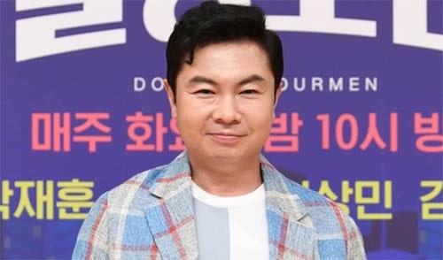 [연예/자영업 이슈] 임원희, 4년 운영한 강릉 한옥 와인바 매물로… 이희진이 전한 '자영업 생....