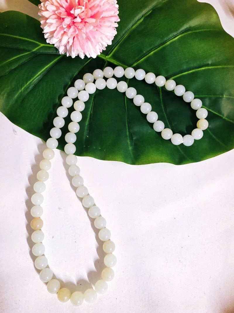 은은하고 우아한 천연원석 제이드 (옥White Jade ) 미디엄 -롱 목걸이