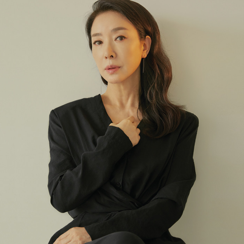 68세인데 허리 23인치가 가능하다니.. 60대 김보연의 날씬한 허리 비결은?