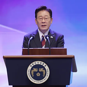 "결국 최저치 찍었다" 이재명 대통령 지지율 43% 곤두박질.. 민심 등돌린 원인은? [리얼미터]