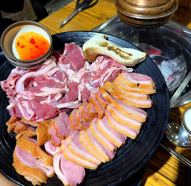 어린이 풀장 있는 대구 동명 팔공산 오리고기 맛집 인디안참숯구이 후기(애견동반 가능)