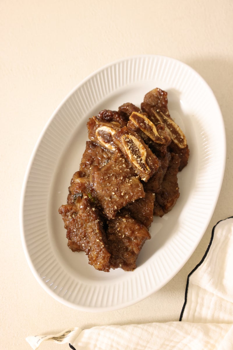 LA갈비구이 만드는법 짜지않게 입에 착! 감기는 LA갈비양념장 갈비재는법