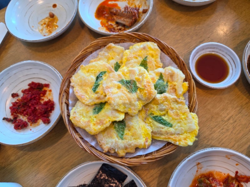 Sokcho/Sokcho Saengdaegu - The Standard for Fresh Cod Soup (P.S. You'd be a fool not to try the fresh cod jeon)
