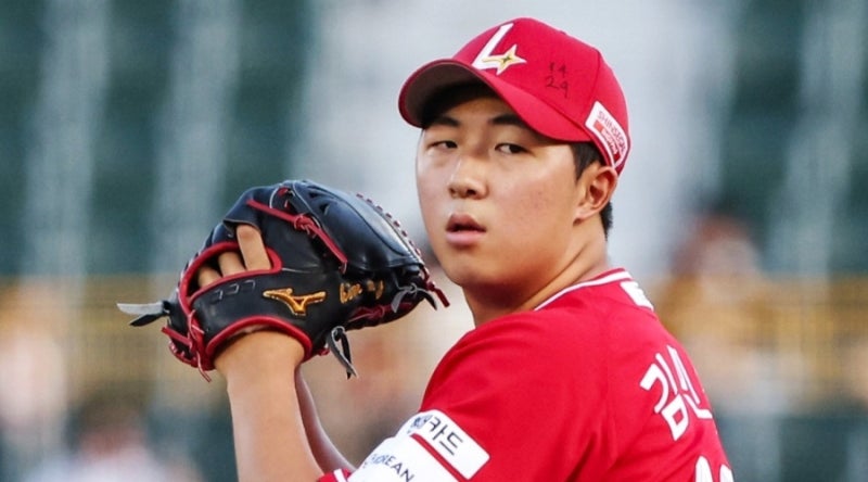 류현진·소형준 생각나는 신인이 또 나왔다...?? SSG 김민준, 19살에 벌써 선발 한 자리 꿰찼다