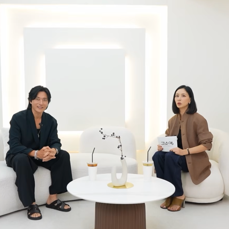 “세월도 비껴간 원조 비주얼 부부”.. 54세 장동건♥53세 고소영, 16년 만에 공개한 투샷.jpg