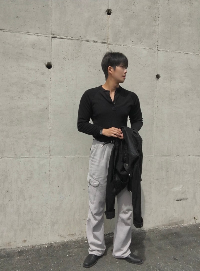 남자 헨리넥 긴팔티, 단독부터 이너까지 활용도 좋은 머슬핏 긴팔티