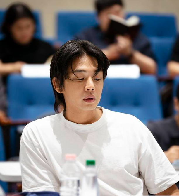 <b>유아인 뱀피르</b>로 <b>복귀</b> 확정, 마약 집행유예 중 근황