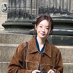 강민경 아비에무아 스웨이드 자켓 70만원대｜10만원대 브라운 자켓도 괜찮을까?