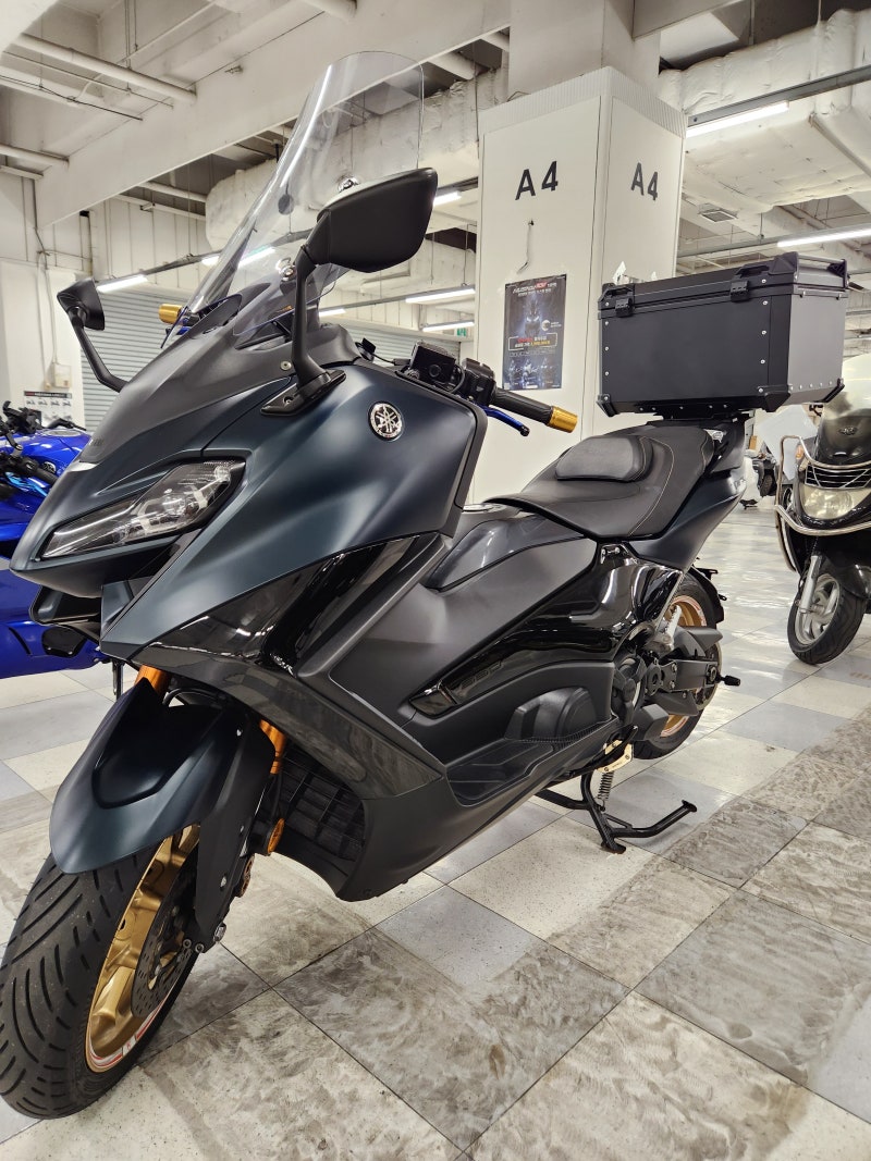 2023년식 야마하 TMAX 560
