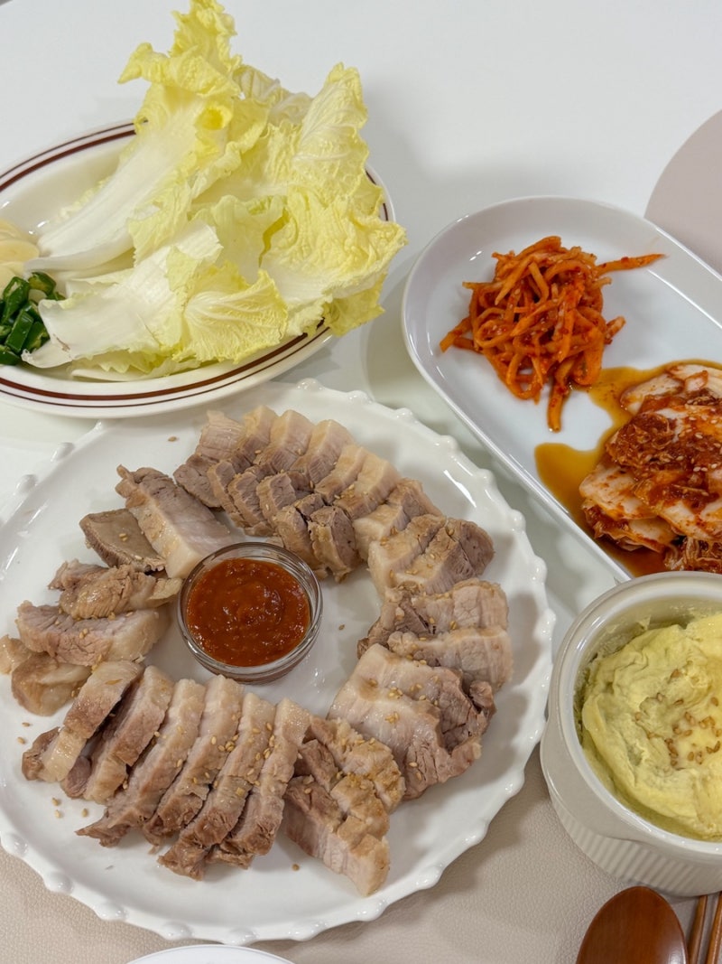 보쌈&배추 겉절이 간단한 레시피