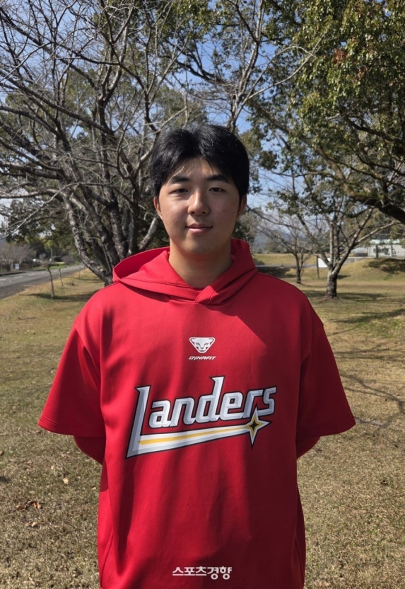'9회 자멸 실책쇼' 삼성 상대 SSG 김민준 5연속 QS...전영준 시즌 4승 SSG 5대4 역전승 2연승 질주