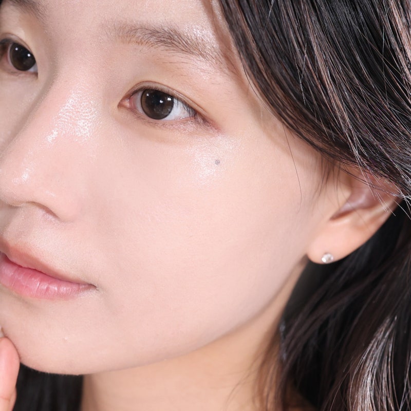 뻑뻑한 톤업선크림이 싫다면? 촉촉한 아비브 톤업선크림 올영세일 선크림추천템 후기