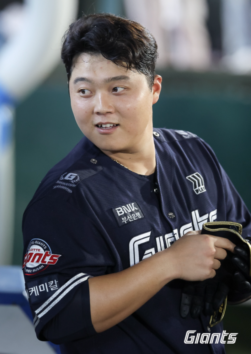 롯데 한동희 포스트 이대호 롯데팬이 기다린 거포 4번 타자