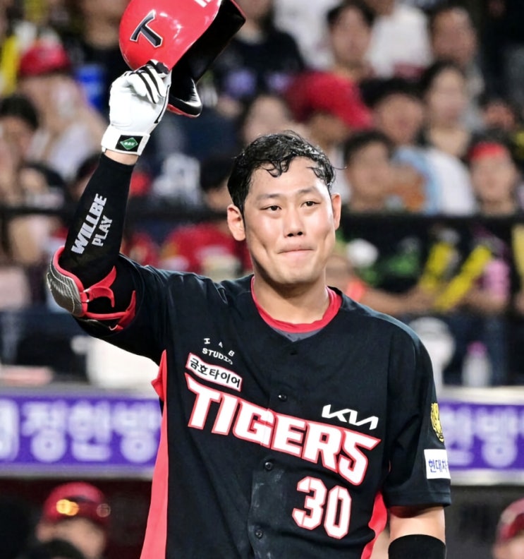 [<b>KIA</b> 타이거즈] 15년 품은 대전에서 뭉클한 인사…하주석 2루타 2개+김....