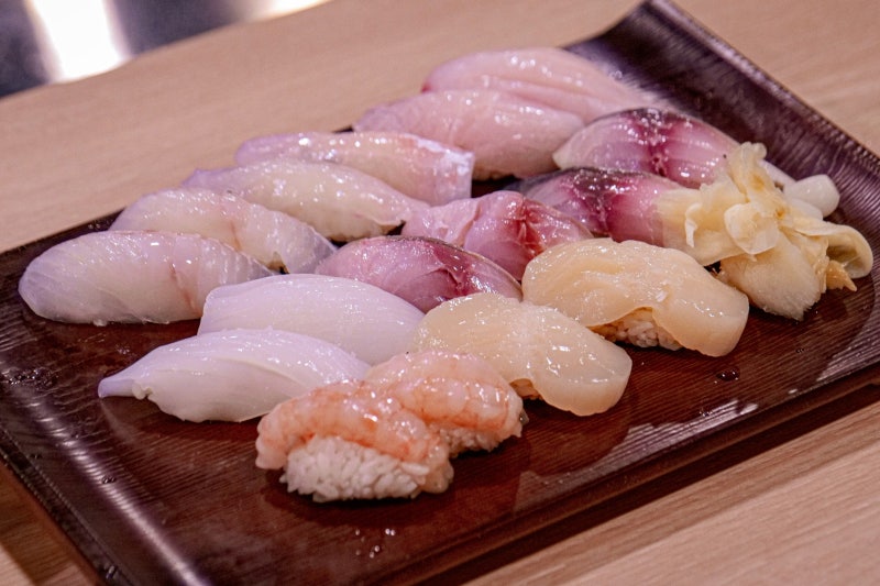 [연남동 맛집] 스시사카바 이토 | 깔끔하고 쾌적한 아름다운 스시 맛집 | 오뎅 라멘 초밥