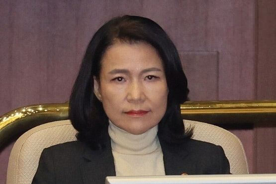 [긴급속보] 이진숙 제명론 국민의힘 정면충돌…조경태 ‘징계해야’ 성일종 ‘징계감 아니....