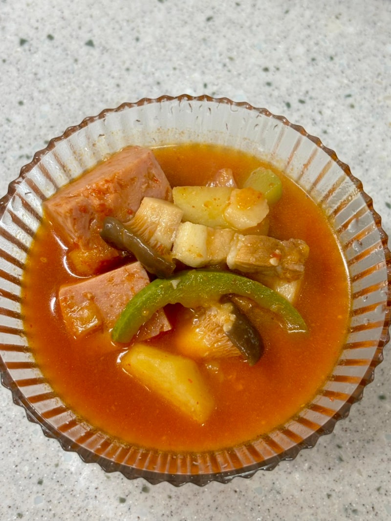 스팸고추장찌개 레시피 |밥도둑 스팸찌개 간단하게 끓이는 법