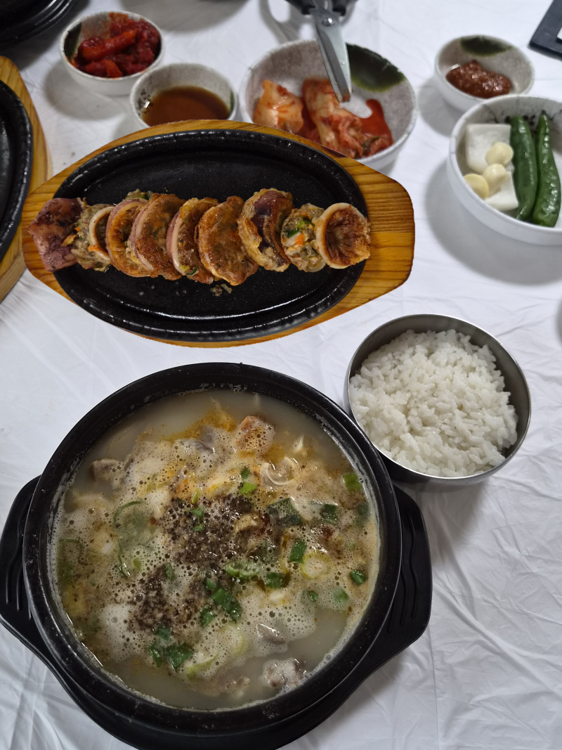 속초 오징어순대 짱짱맛집 속초 중앙시장 맛집 장터순대국