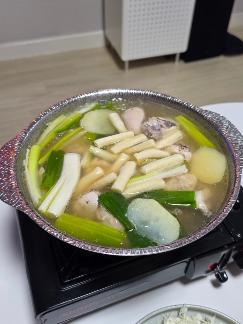 맛집 부럽지 않은 존맛 홈메이드 닭한마리 레시피