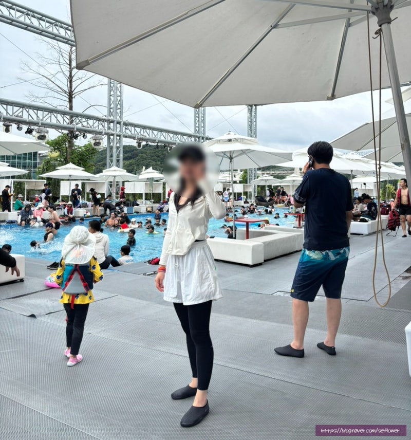 지그재그쇼핑템, 비키니밴더 래쉬가드, 메리어라운드 플라워 원피스 현실핏