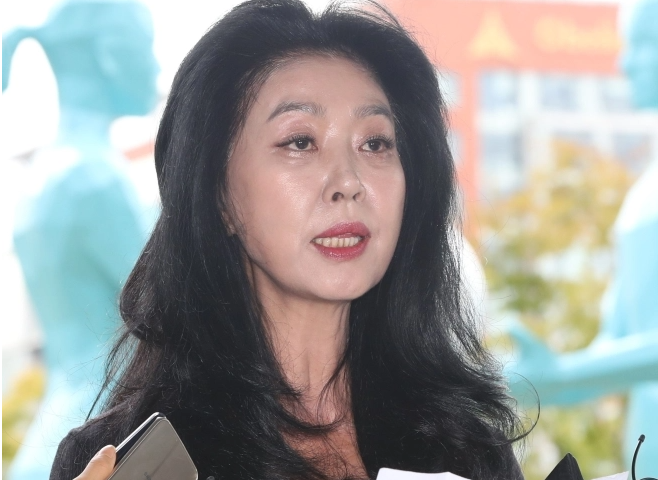 <b>김부선 2억</b>원 소송, 지인 유족 “매월 300만원 빌려준 돈”…옥수동 ....