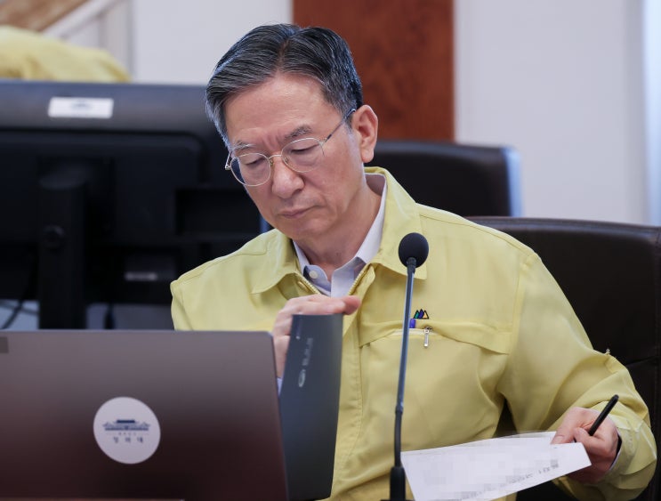 <b>정성호</b> 법무부 장관 <b>사직서</b> 냈다, 대통령 수리 전까지 남은 절차