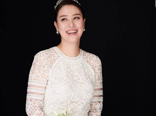 "엄마 재혼에 아들 반응이..." 20년 싱글맘 김성경, 3000억 재력가 남편과 재혼한 진짜 이유