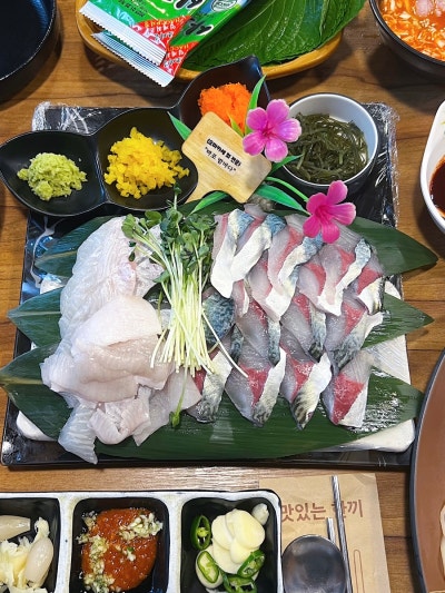 망원 맛집ㅣ고등어회 광어 생새우ㅣ망원점심 [ 마포밤바다 ]