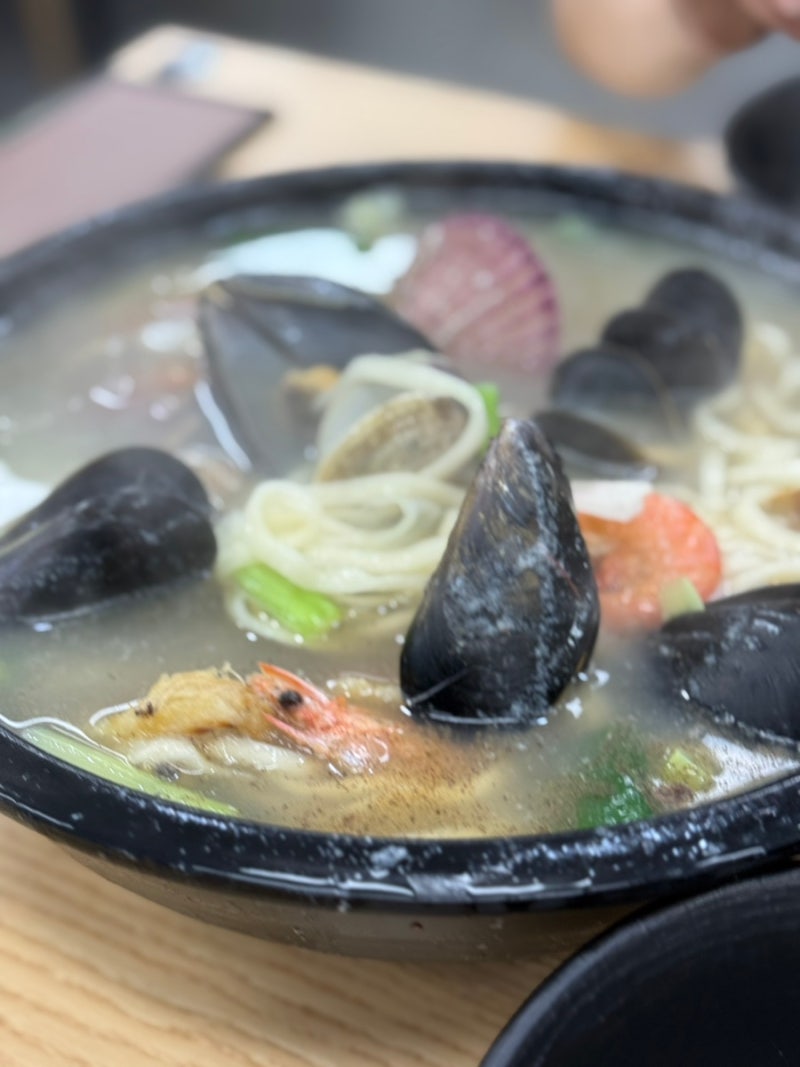 인천 영종도 맛집 추천 황해해물칼국수 구읍뱃터점 찐후기