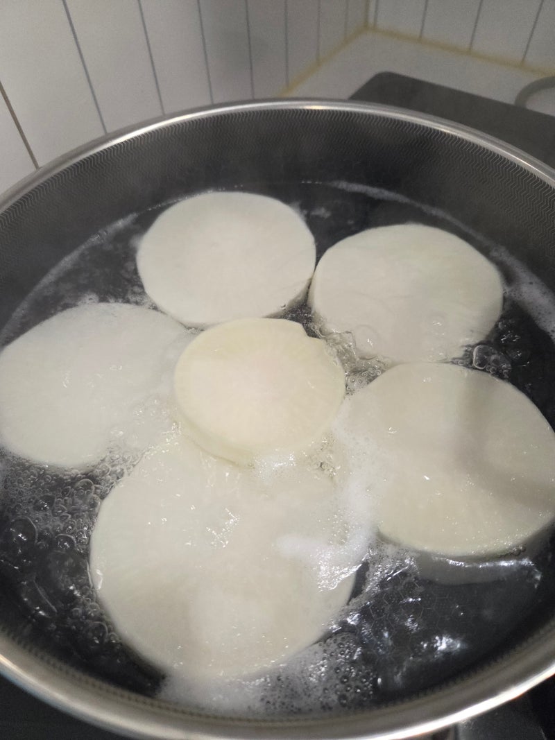 갈치와 무로 밥 한그릇 뚝딱 - 집에서 편히 할 수 있는 생선요리!