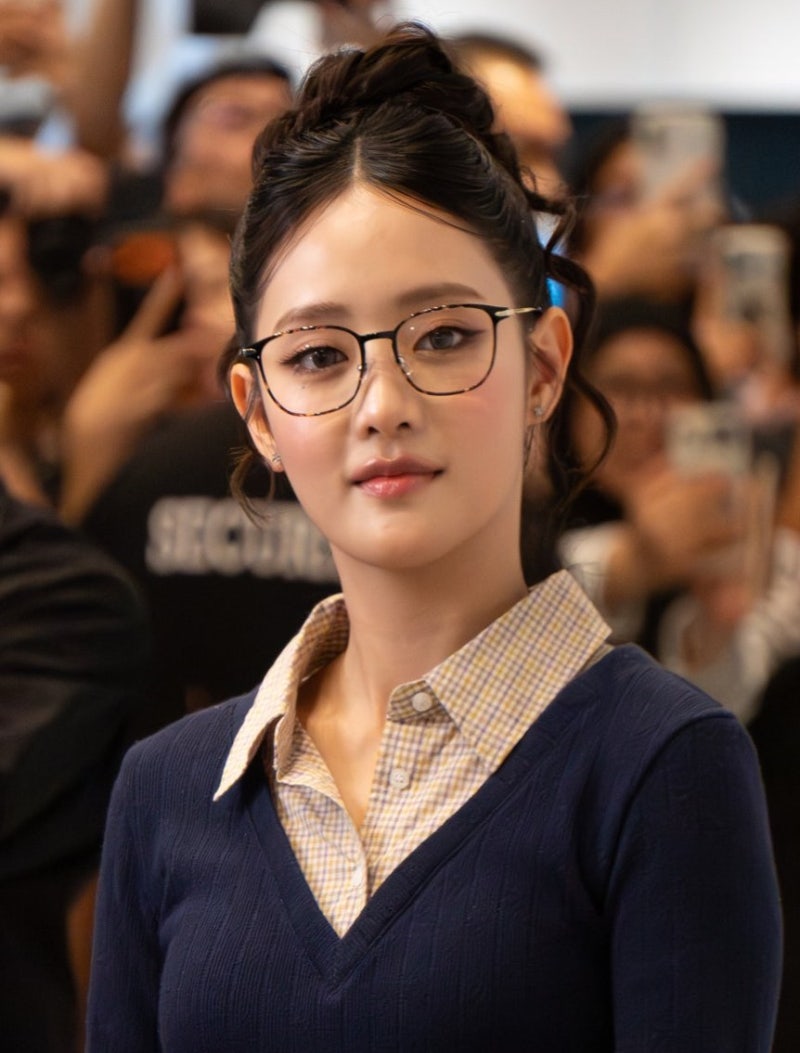민니, 월드투어 끝나자마자 바로 영화…'첫 키스만 50번째' 태국판 캐스팅의 계산된 구조