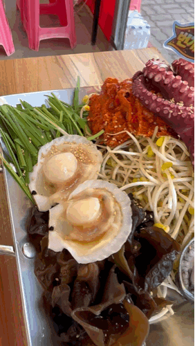 낭만 가득한 여수 밤바다 보며 한잔하기 좋은 여수 낭만포차거리 맛집"번개포차" 술집 추천