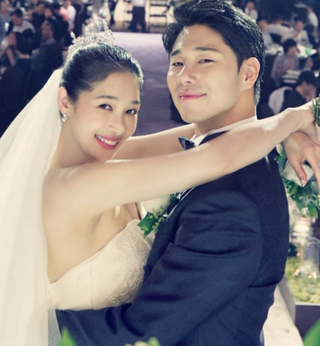 "11살 연하 무술감독과 45살에 결혼"…엄청난 동안 비결은?