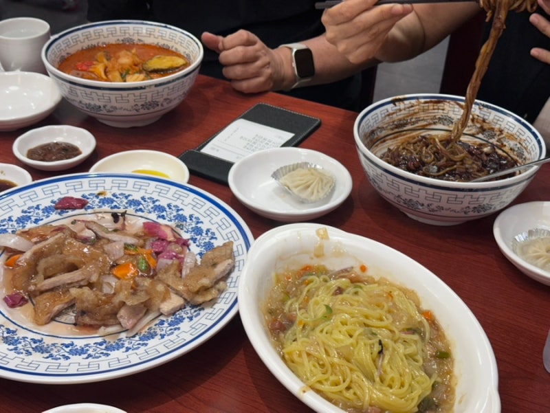 인천 차이나타운 맛집 연경, 하얀짜장 궁금해서 직접 먹어봤어요