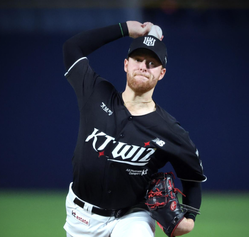 8월 19일 KT LG KBO 프리뷰 대니엘 vs 톨허스트, 9대1 참패 KT 반격 가능할까